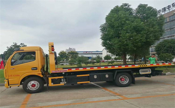 津南定远24小时拖车救援电话号码，定远道路救援公司怎么收费的